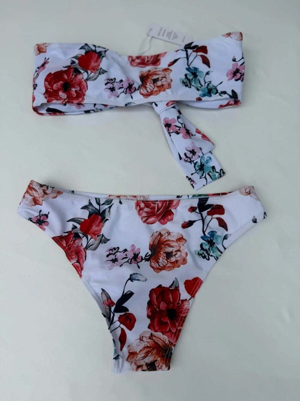πΈβοΈ NWT Sexy Floral 3-Piece Bikini & Shorts Set β Edelqual ππ - Picture 12 of 13